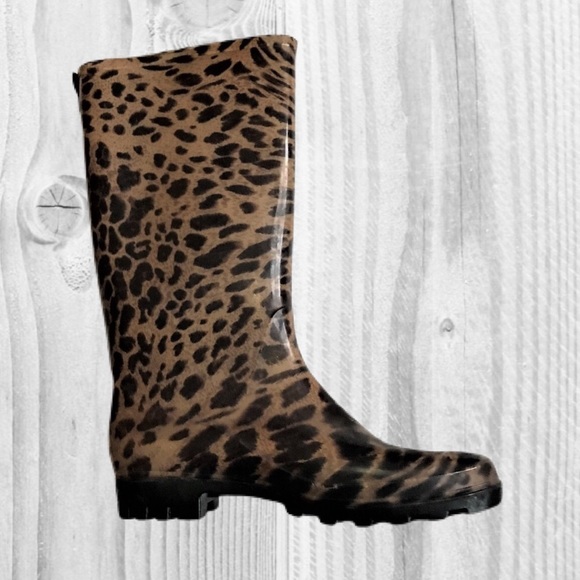 cheetah print rain boots